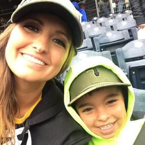 Meet your Posher, Brittani